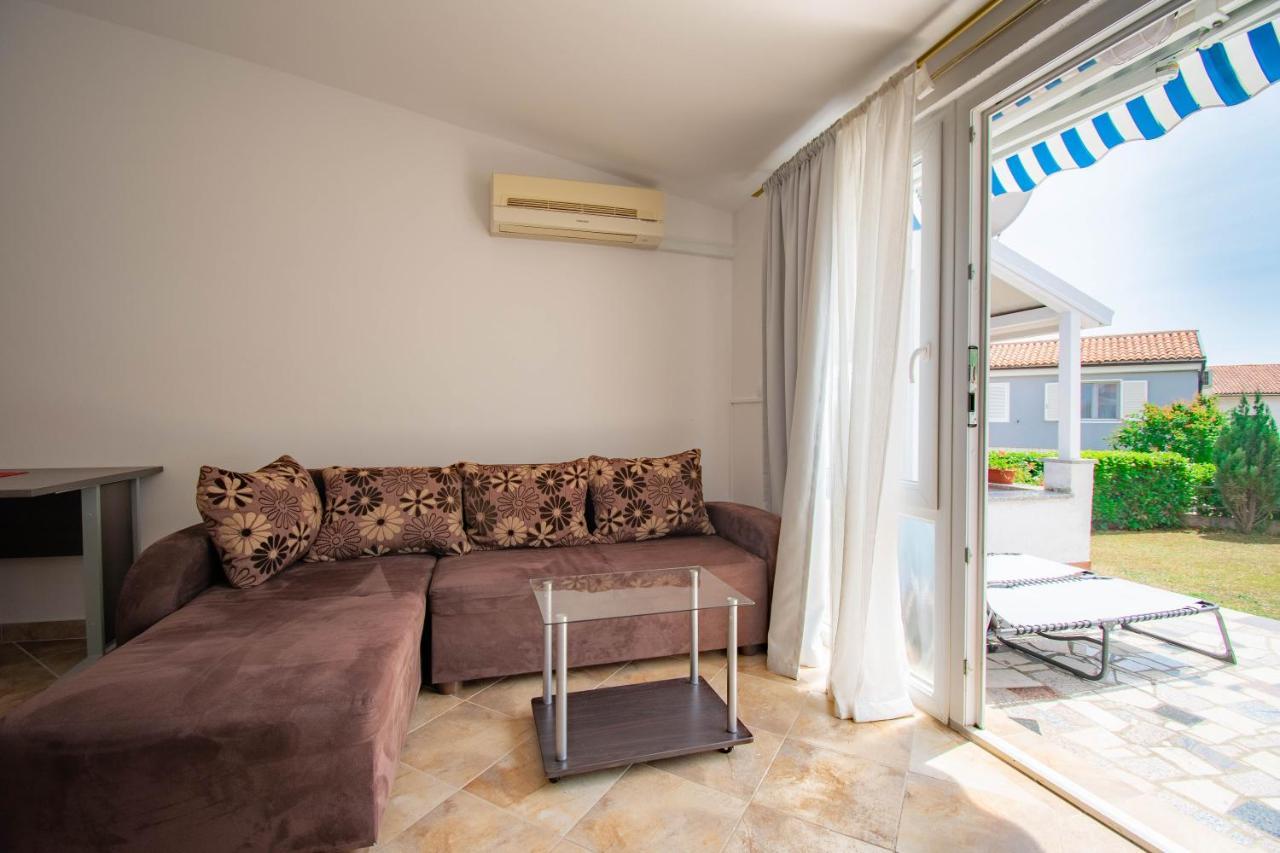 Apartments Betty Borik Ровінь Екстер'єр фото
