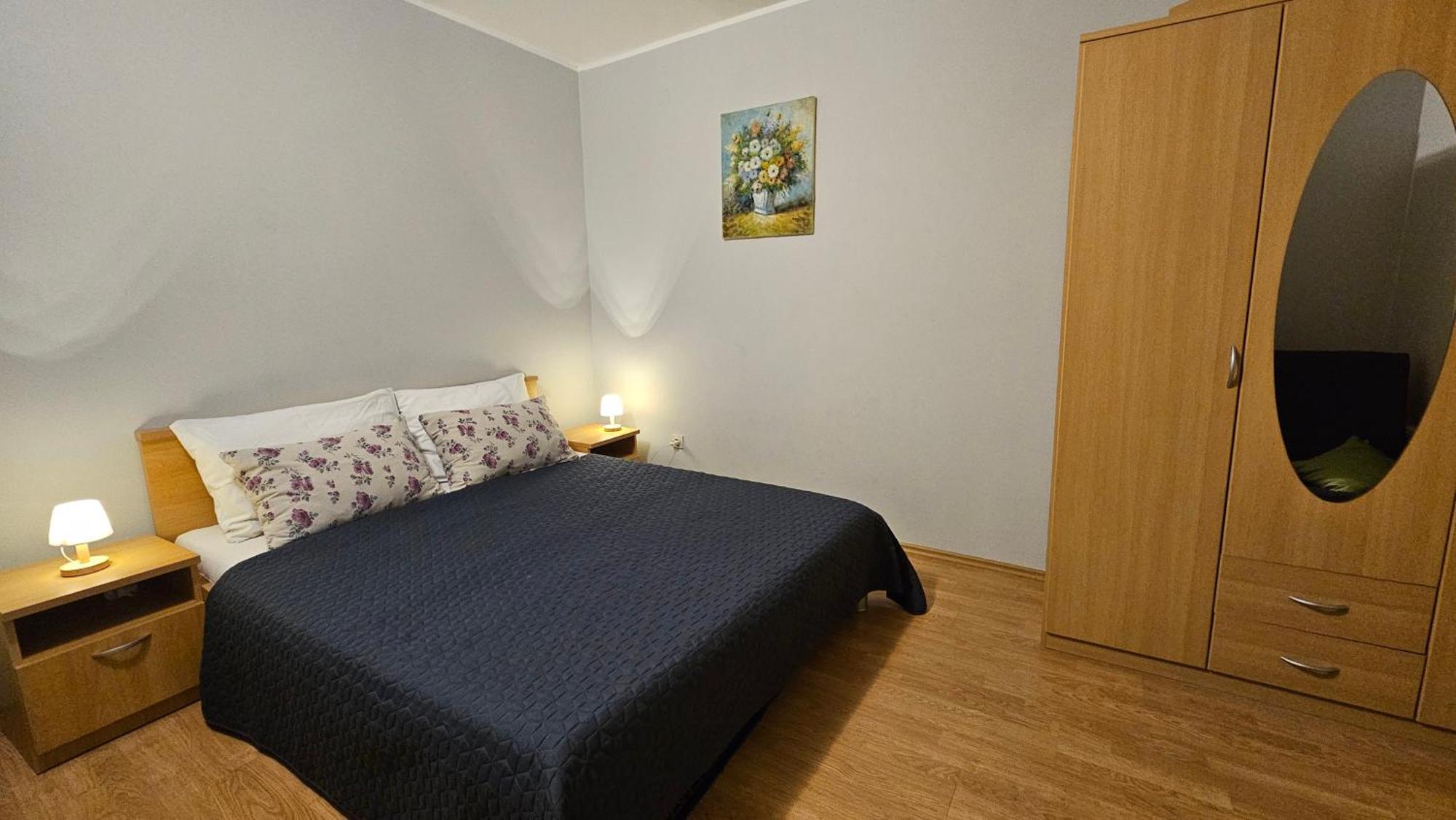 Apartments Betty Borik Ровінь Екстер'єр фото
