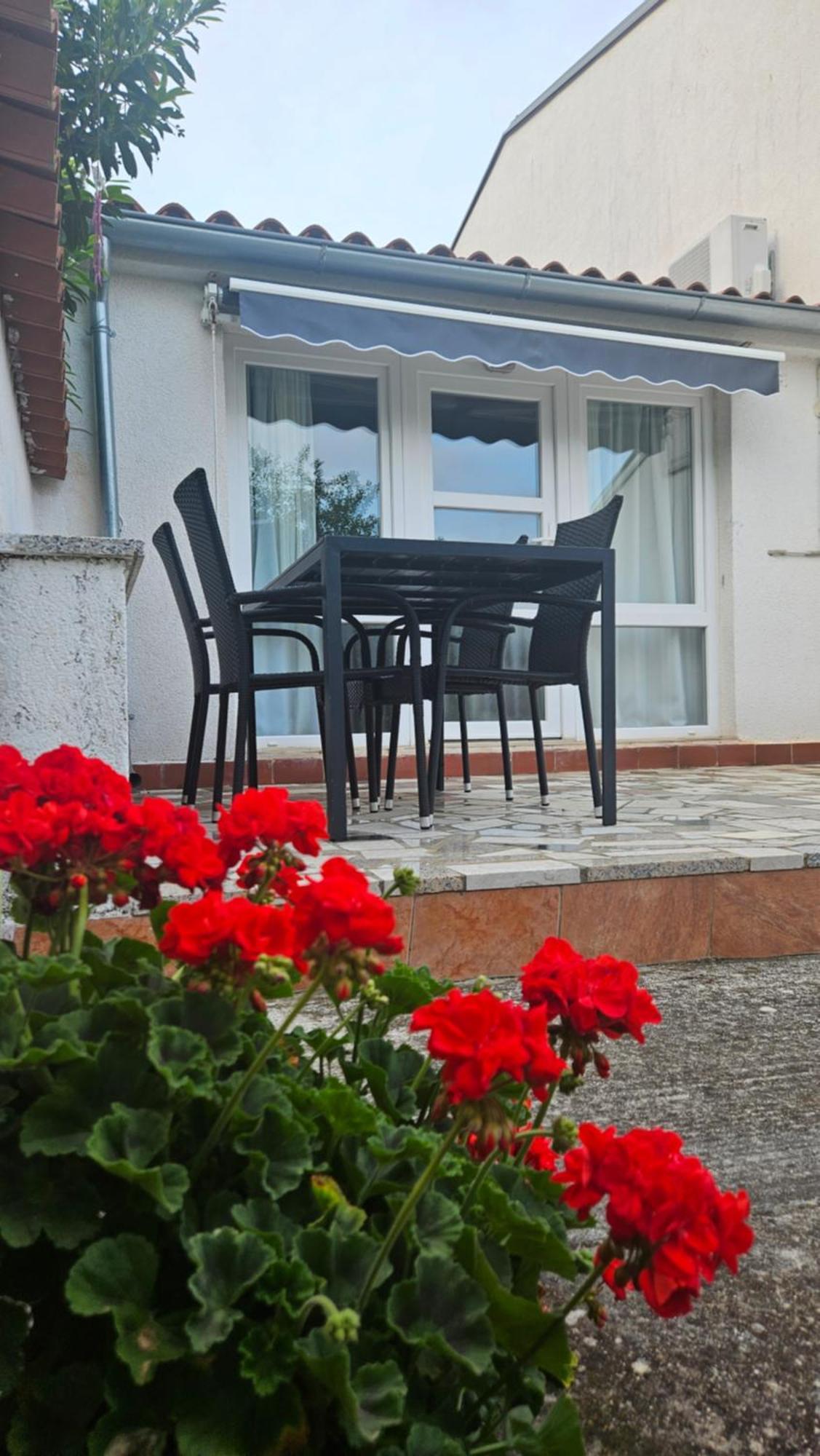 Apartments Betty Borik Ровінь Екстер'єр фото