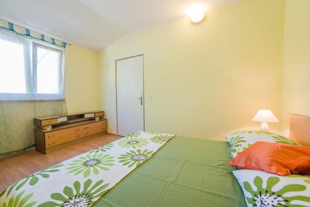 Apartments Betty Borik Ровінь Екстер'єр фото